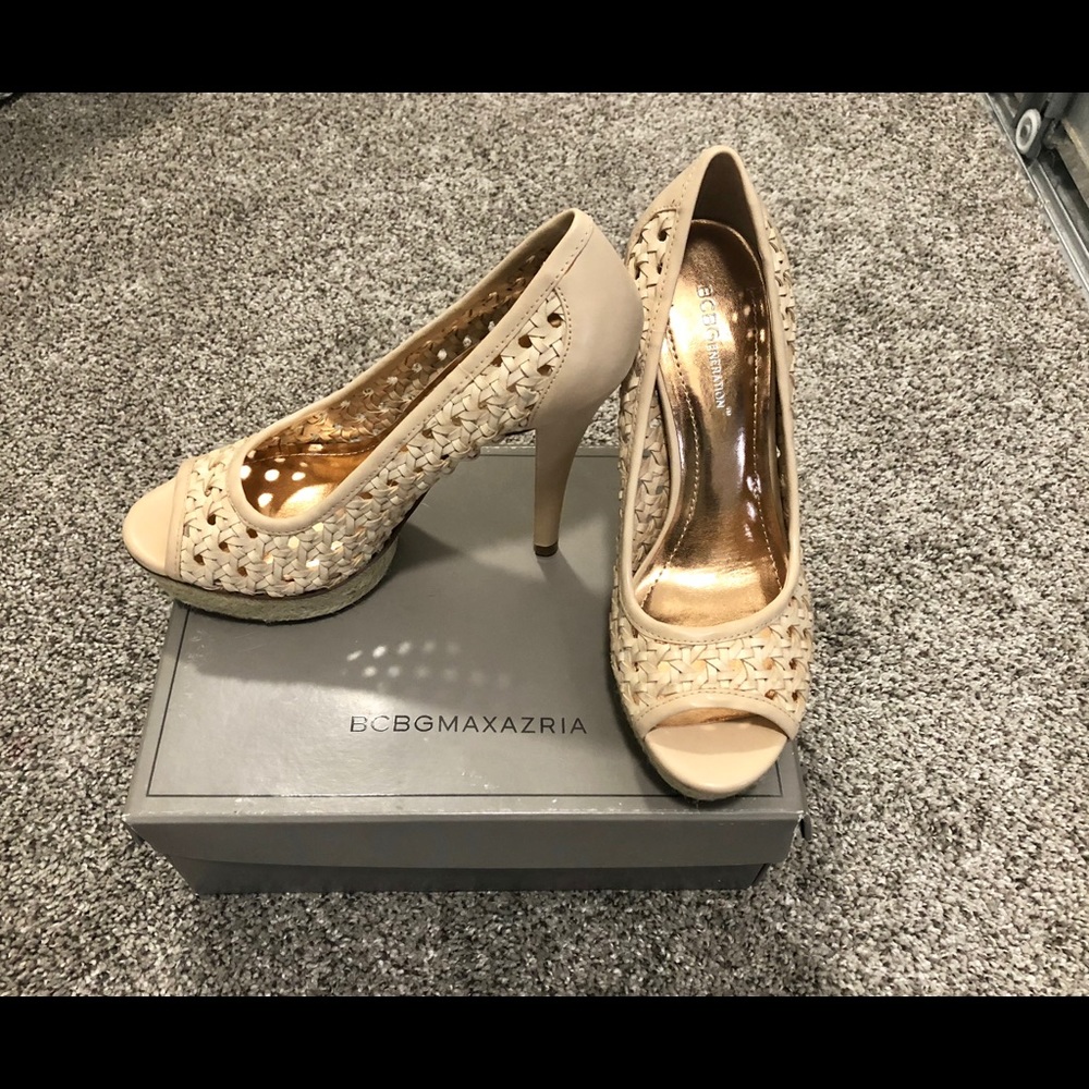 BCBGENERATION BAMBOO HEELS - Picture 6 of 6